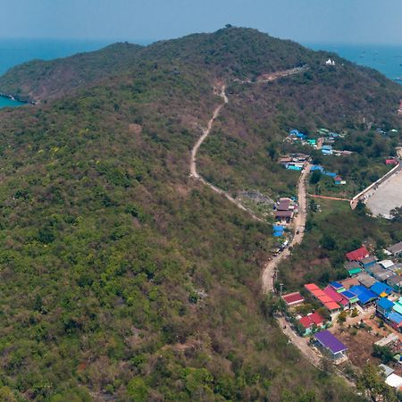 Holiday Inn & Suites Siracha Laemchabang By Ihg Сирача Экстерьер фото