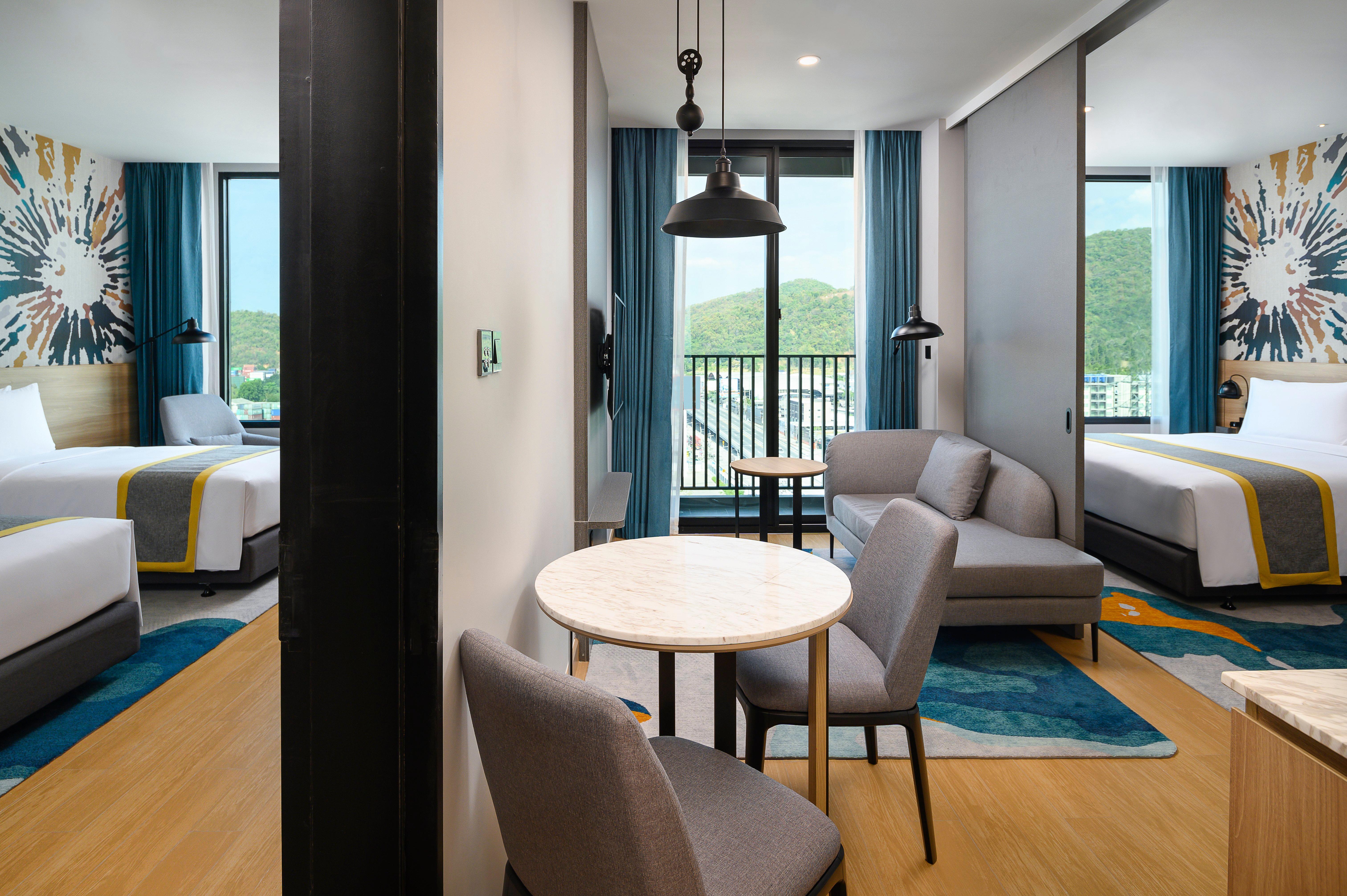 Holiday Inn & Suites Siracha Laemchabang By Ihg Сирача Экстерьер фото
