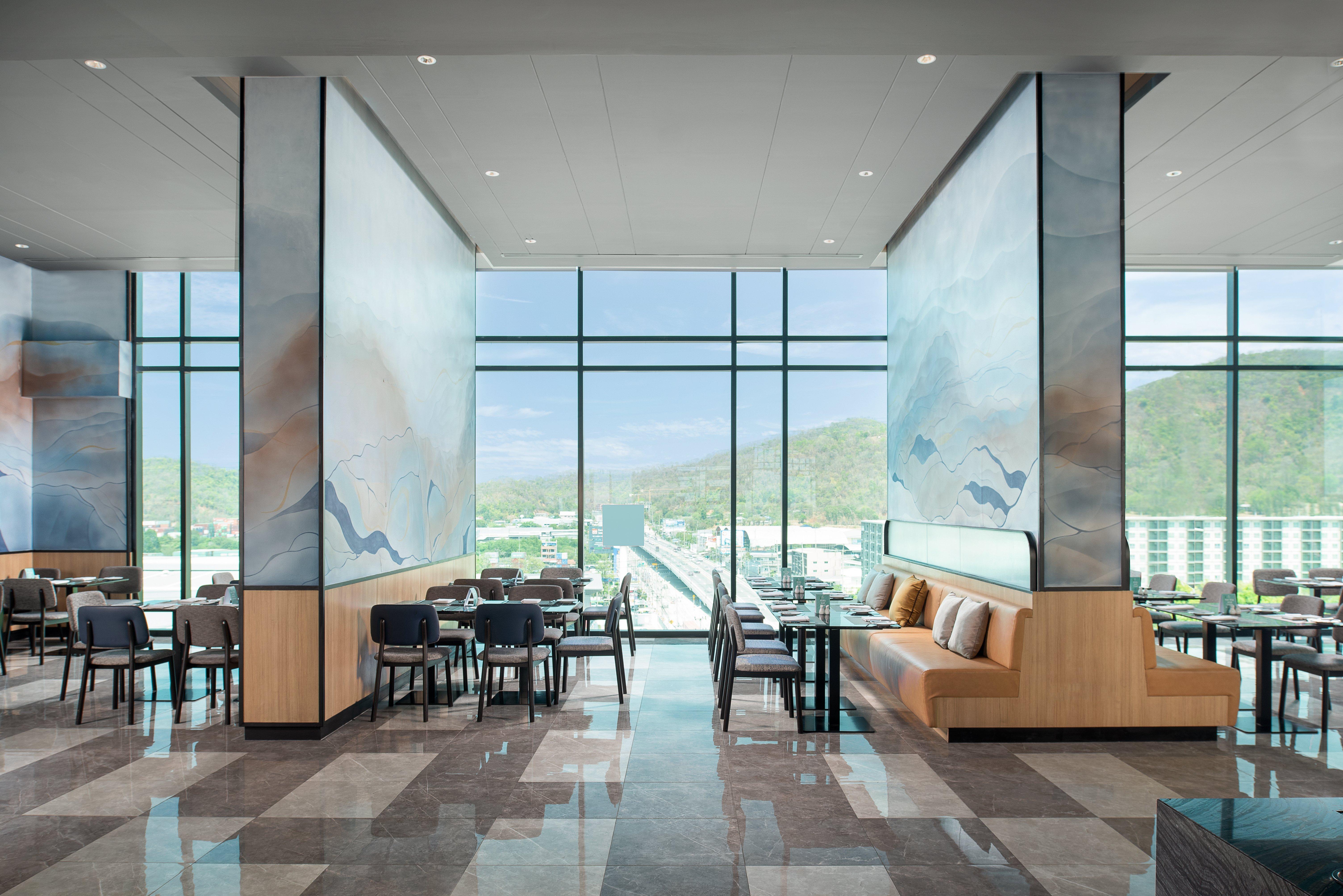 Holiday Inn & Suites Siracha Laemchabang By Ihg Сирача Экстерьер фото