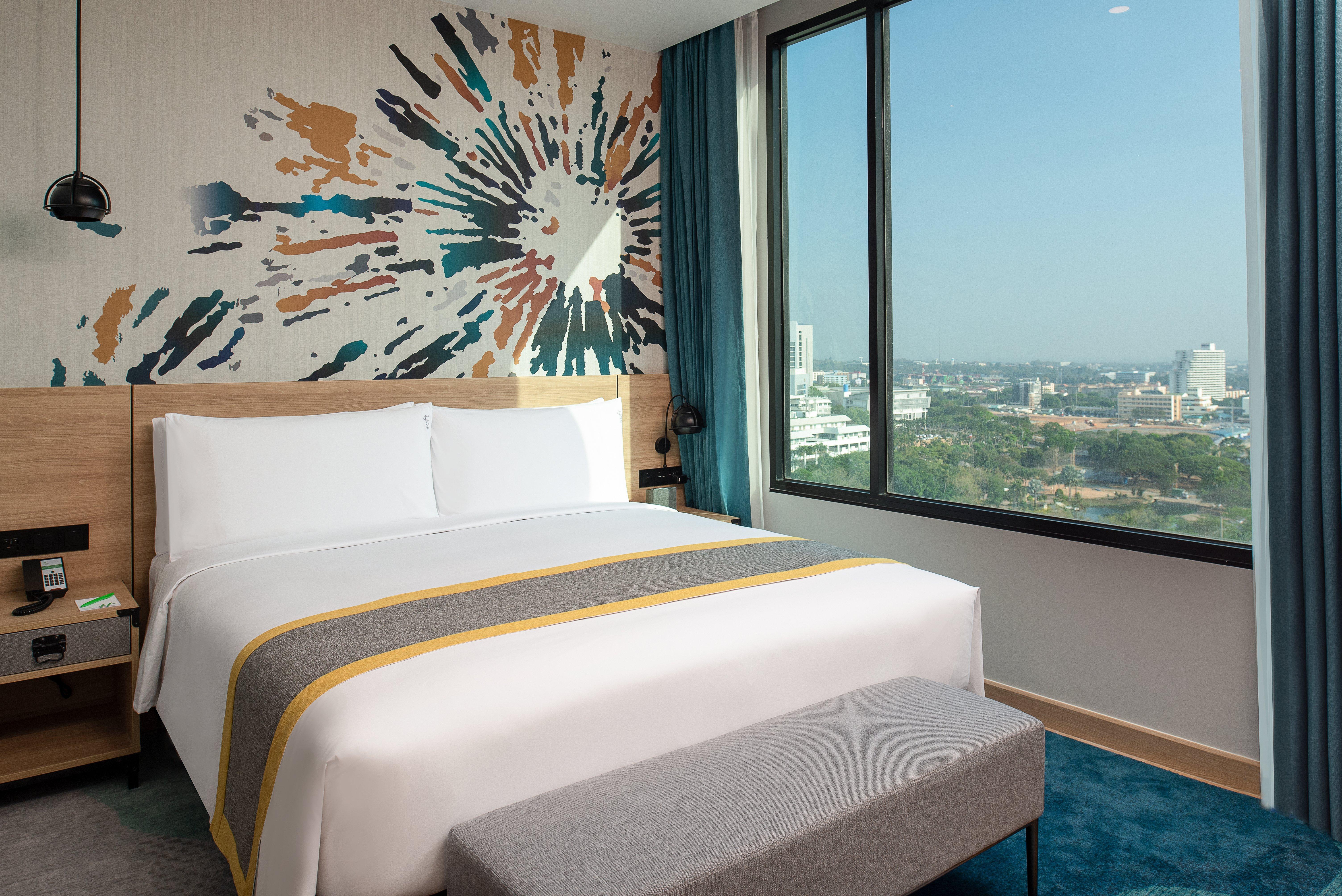 Holiday Inn & Suites Siracha Laemchabang By Ihg Сирача Экстерьер фото
