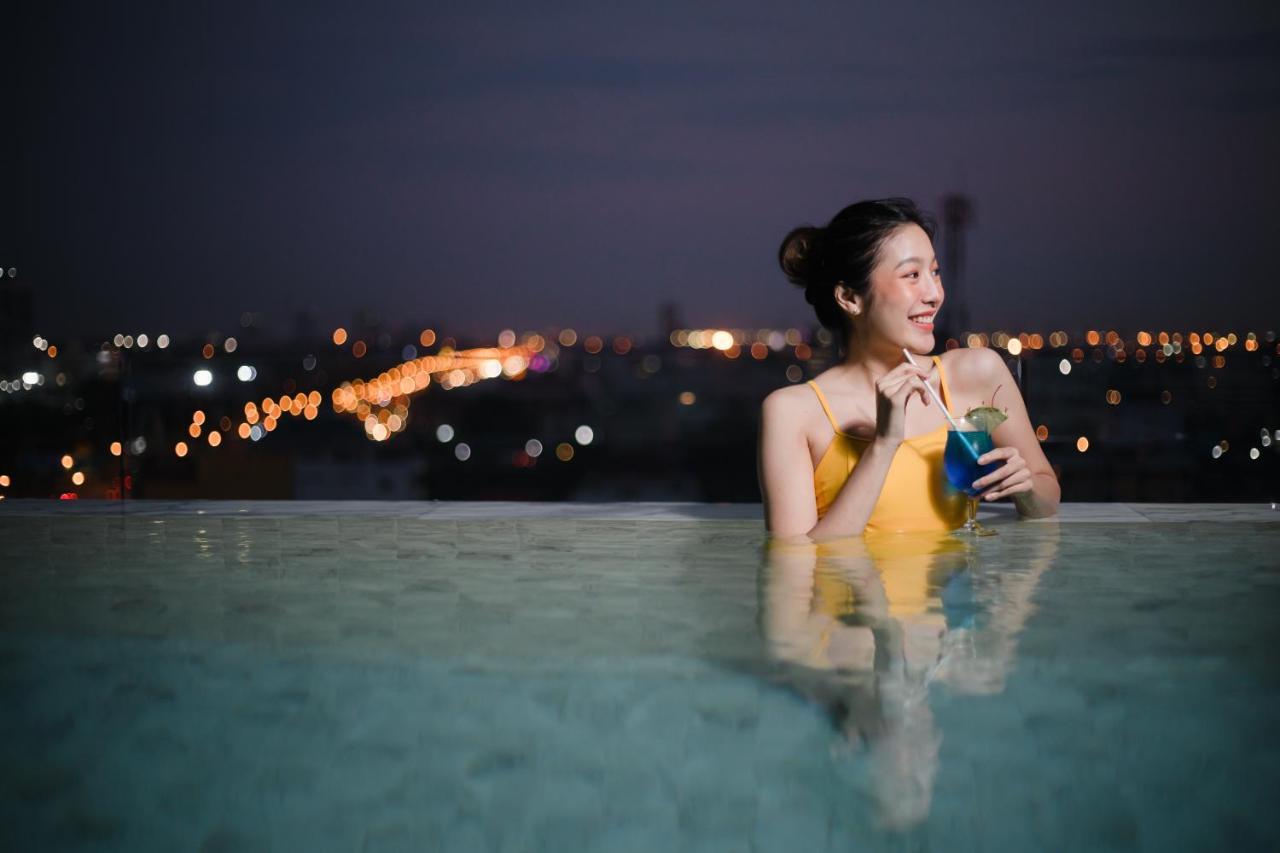 Holiday Inn & Suites Siracha Laemchabang By Ihg Сирача Экстерьер фото